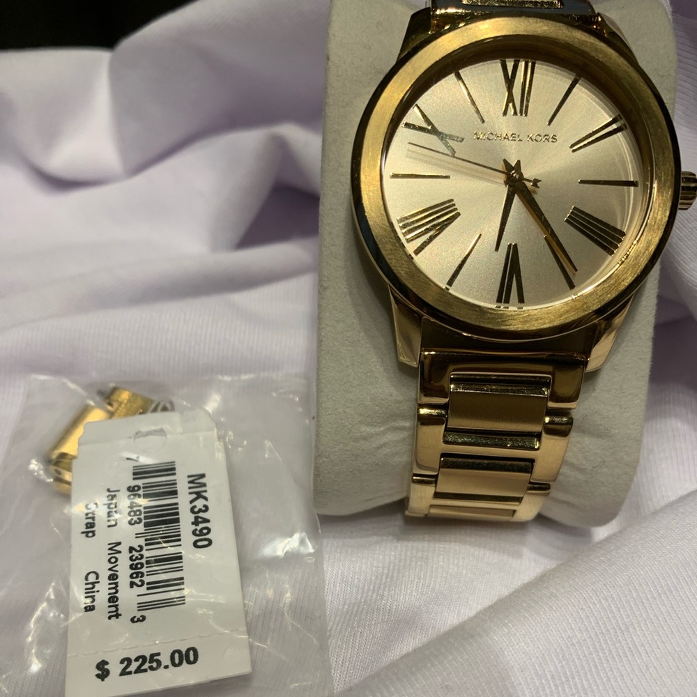 MK3490 watch